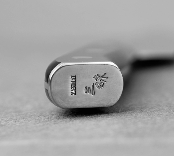 Mcusta Zanmai Classic Damascus VG-10 Pakka Nóż uniwersalny 15 cm