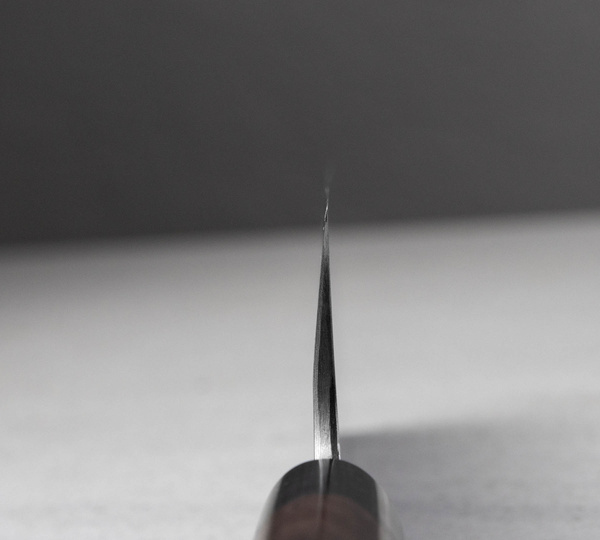 Hideo Kitaoka Shirogami Satin Damascus Nóż Usuba 18 cm